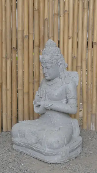 Product image 3 of the product “Seated Dewi Sri, position chakra turning the wheel, 76 cm high riverstone grey, modell with sativa ”